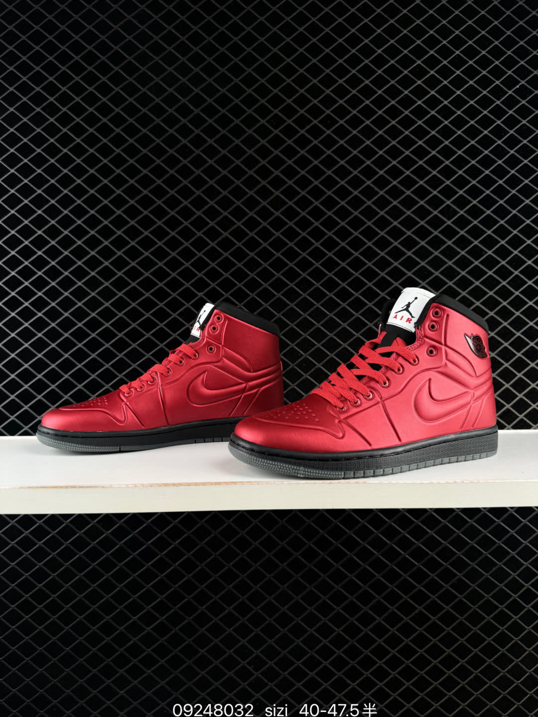 Nike Air Jordan 1 Retro Mid AJ1-414823-002